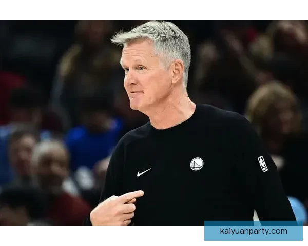 勇士下赛季或换帅库里盼科尔续约助教已默认为中心调整