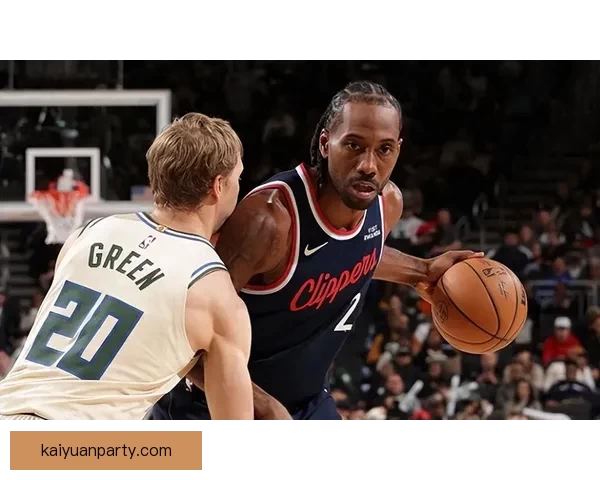 莱昂纳德创历史新纪录 成为30岁以上球员连续50场得分20+首人